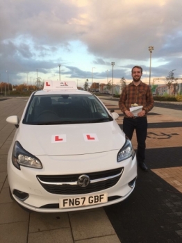 Congratulations to Tom from Ely who passed 1st time in Cambridge on the 29-11-17 after taking driving lessons with MRL Driving School