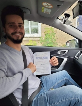 Congratulations to Lucas Prates who passed his driving test 1st time in Cambridge on the 20-10-22 after taking driving lessons with MR.L Driving School.