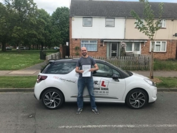 Congratulations to Brett Colton from Cambridge who passed on the 11-5-18 after taking driving lessons with MR.L Driving School.