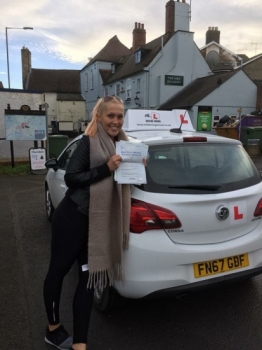 Congratulations to Nora from Dullingham who passed 1st time in Cambridge on the 19-12-18 after taking driving lessons with MRL Driving School
