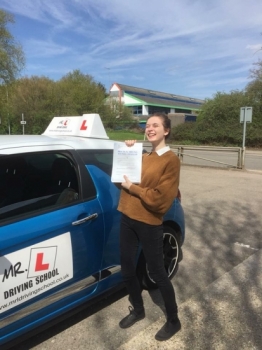 Congratulations to Hannah kanharn from Lakenheath who passed on the 17-4-18 in Cambridge with just 1 minor fault after taking lessons with MR.L Driving School.