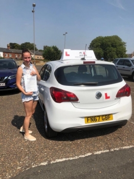 Congratulations to Sandra Poloiko from Newmarket who passed 1st time in Cambridge on the 26-7-18 with just 1 minor after taking driving lessons with MR.L Driving School.