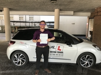 Congratulations to Guy from Ely who passed in Cambridge on the 16-2-18 after taking driving lessons with MRL Driving School