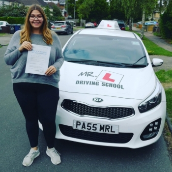 Congratulations to Jade Gibson from Cambridge who passed 1st time on the 7-8-19 after taking driving lessons with MR.L Driving School.