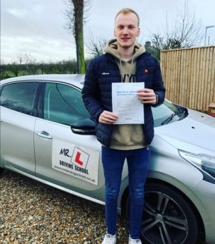 Congratulations to Harry Flack who passed on the 13-2-20 in Cambridge after taking driving lessons with MR.L Driving School.