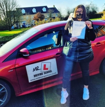 Congratulations to Monika from Cambridge who passed 1st time on the 14-12-20 after taking driving lessons with MR.L Driving School.