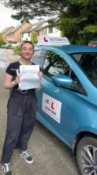 Congratulations to Chelsea Thompson from Cambridge who passed her automatic driving test 1st time on the 20-5-21 after taking driving lessons with MR.L Driving School.