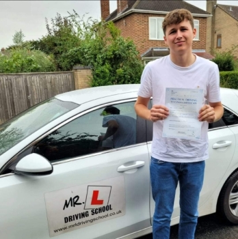 Congratulations to Luke Crook who passed his driving test 1st time in Cambridge on the 30-9-21 after taking driving lessons with MR.L Driving School.