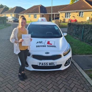 Congratulations to Liz Clayton from Newmarket who passed her driving test 1st time in Cambridge on the 13-10-21 after taking driving lessons with MR.L Driving School.