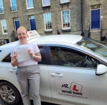 Congratulations to Emma Smith from Red Lodge who passed her driving test in Cambridge on the 1-12-21 after taking driving lessons with MR.L Driving School.