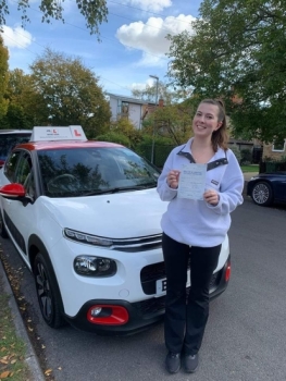 Congratulations to Bella Arcangeli who passed her driving test 1st time in Cambridge on the 11-10-22 after taking driving lessons with MR.L Driving School.