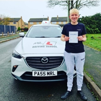 Congratulations to Cian Long from Newmarket who passed his driving test 1st time with only 3 minor driving faults in Cambridge on the 29-11-22 after taking driving lessons with MR.L Driving School.