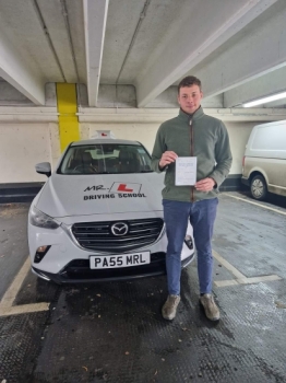 Congratulations to Jay Knowles from Newmarket who passed his driving test in Cambridge on the 28-4-23 after taking driving lessons with MR.L Driving School.