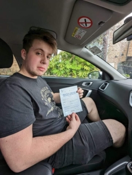 Congratulations to Donovan Offley from Burwell who passed his driving test in Cambridge on the 5-5-23 after taking driving lessons with MR.L Driving School.