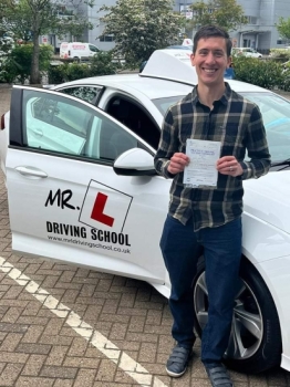Congratulations to Kevin Hanson from Cambridge who passed his automatic driving test 1st time on the 18-5-23 after taking driving lessons with MR.L Driving School.