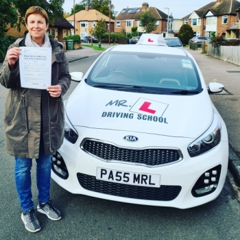 Congratulations to Paula Carey-Shulman from Cambridge who passed 1st time on the 30-9-20 after taking driving lessons with MR.L Driving School.