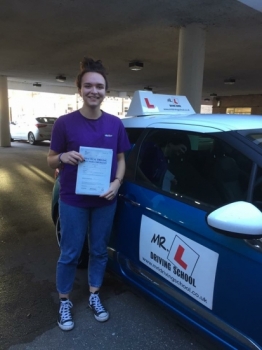 Congratulations to Xanthe Miller from Wilburton who passed 1st time in Cambridge on the 22-11-16 after taking driving lessons with MRL Driving School