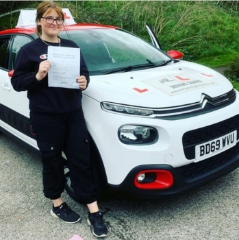 Congratulations to Ashlea from Burwell who passed her driving test on the 25-9-20 after taking driving lessons with MR.L Driving School.