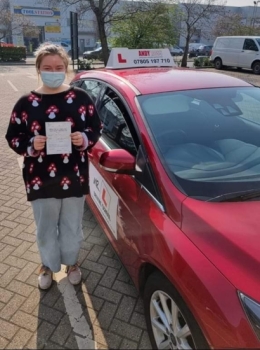Congratulations to Elanor Topliss who passed her driving test 1st time in Cambridge on the 23-3-22 after taking driving lessons with MR.L Driving School.