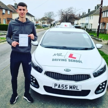Congratulations to Ally Conway from Newmarket who passed his driving test 1st time and with only 2 minor faults in Cambridge on the 29-3-22 after taking driving lessons with MR.L Driving School.