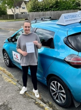 Congratulations to Lorraine Watson who passed her automatic driving test 1st time in Cambridge on the 19-5-22 after taking driving lessons with MR.L Driving School.
