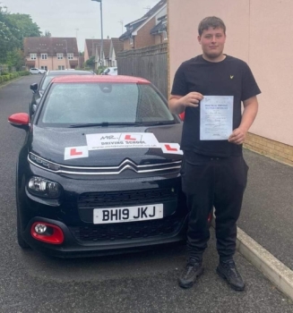 Congratulations to Jamie Brown who passed his driving test in Cambridge on the 20-5-22 after taking driving lessons with MR.L Driving School.