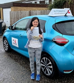 Congratulations to Euni-Mi Park who passed her automatic driving test in Cambridge on the 20-5-22 after taking driving lessons with MR.L Driving School.