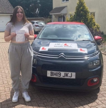 Congratulations to Emma Finney who passed her driving test 1st time in Cambridge with ZERO driving faults on the 23-6-22 after taking driving lessons with MR.L Driving School.