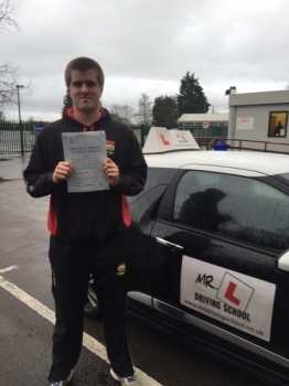 Congratulations to Alan Gregory from Ely who passed 1st time in Cambridge on the 11-1-16 after taking driving lessons with MRL Driving School